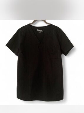 Butter-Soft Black V-Neck Short Sleeve scrub top  size M